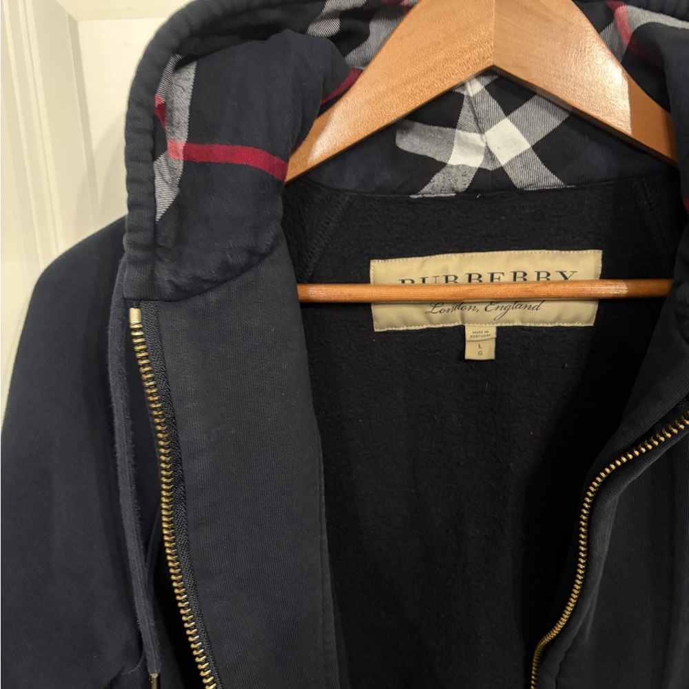 Great condition Burberry Navy Hoodie with Plaid Accent. Gold Burberry zipper. - Picture 14 of 17